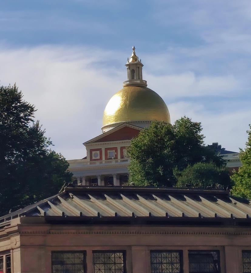 2 Bedroom Boston Condo In Jamaica Plain With Parking Екстериор снимка
