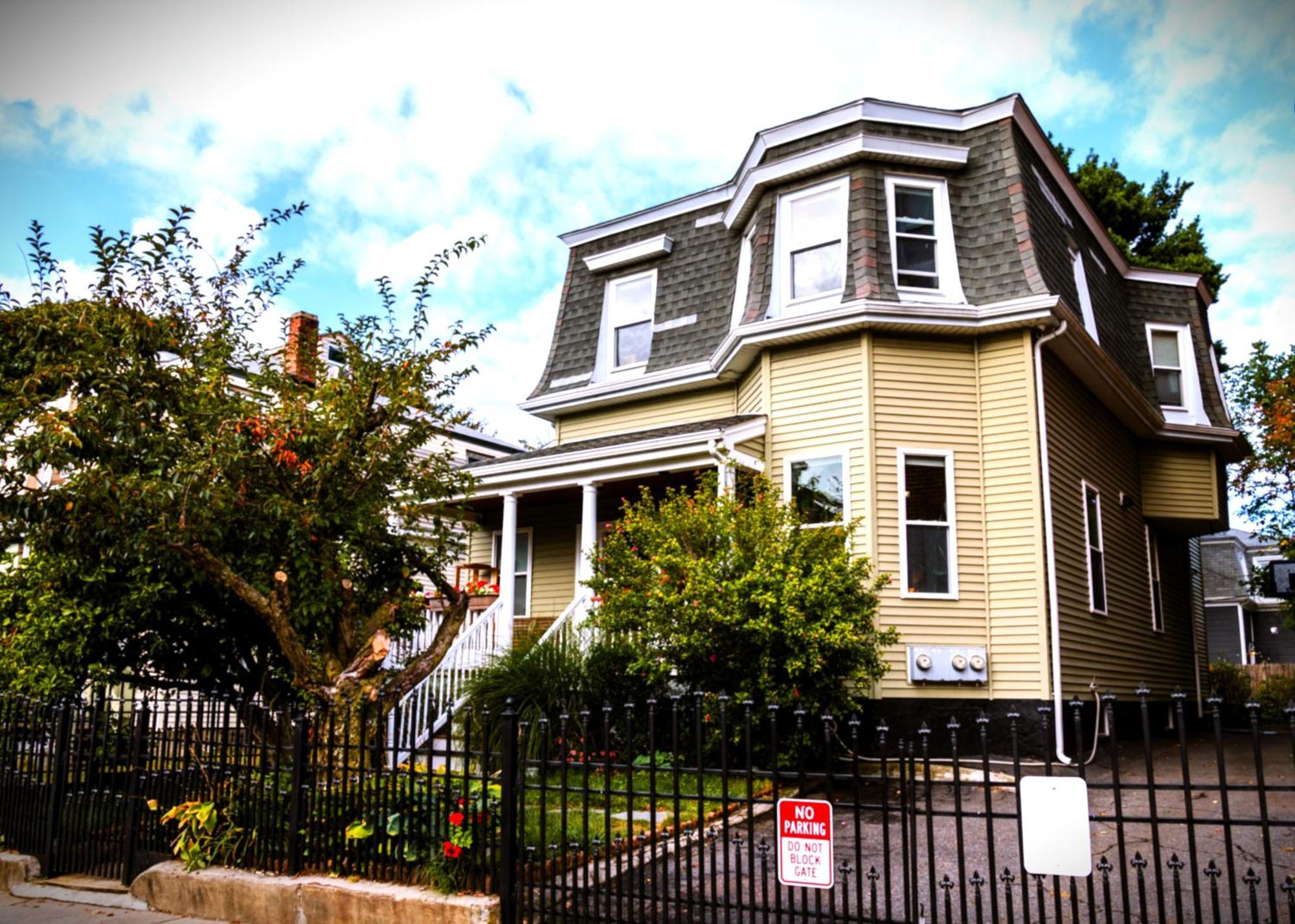 2 Bedroom Boston Condo In Jamaica Plain With Parking Екстериор снимка