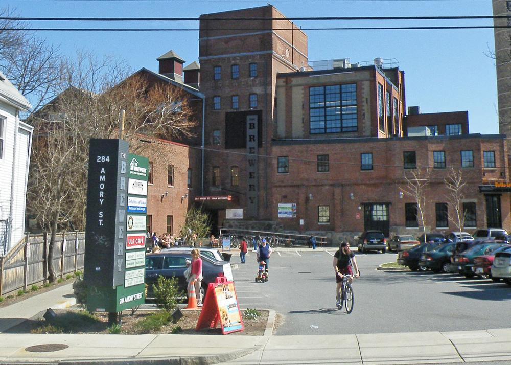 2 Bedroom Boston Condo In Jamaica Plain With Parking Екстериор снимка